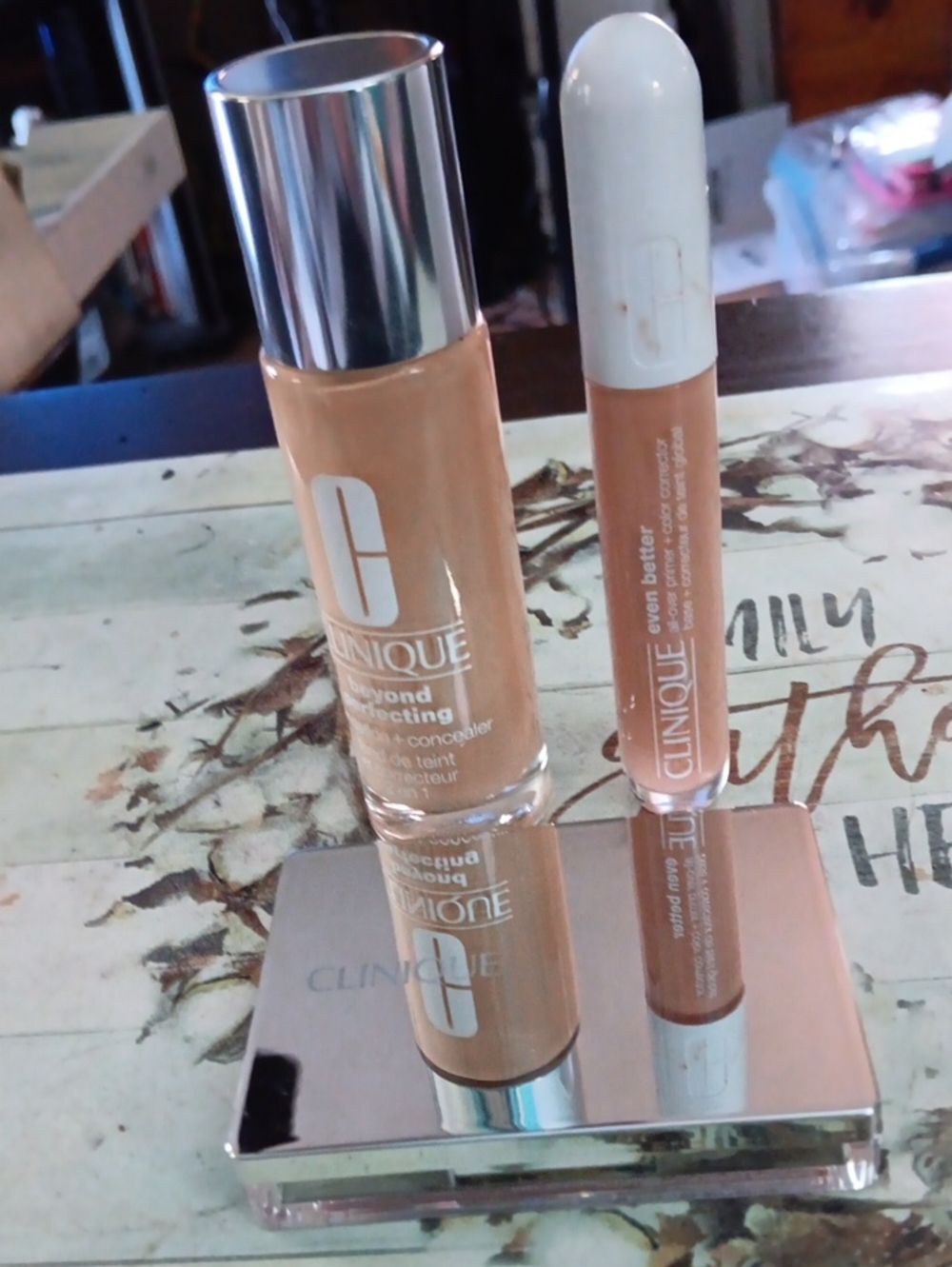 Clinique Concealer, Foundation, And Blush Set.